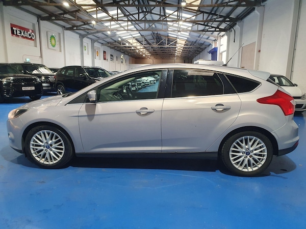 Used Ford Focus 2012 for sale - 76138642: Photo 6
