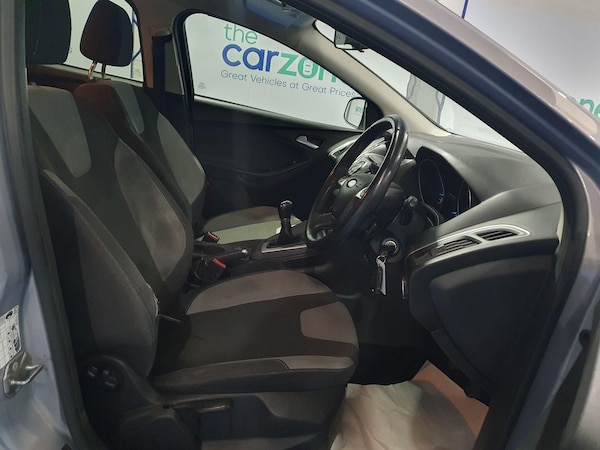 Used Ford Focus 2012 for sale - 76138642: Photo 9