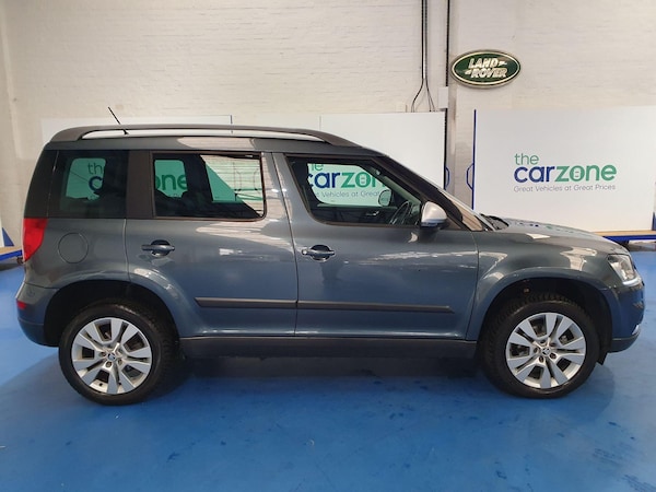 Used Skoda Yeti 2015 for sale - 76138647: Photo 2
