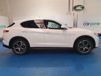 Used Alfa Romeo Stelvio 2020 for sale - 77230007: Photo