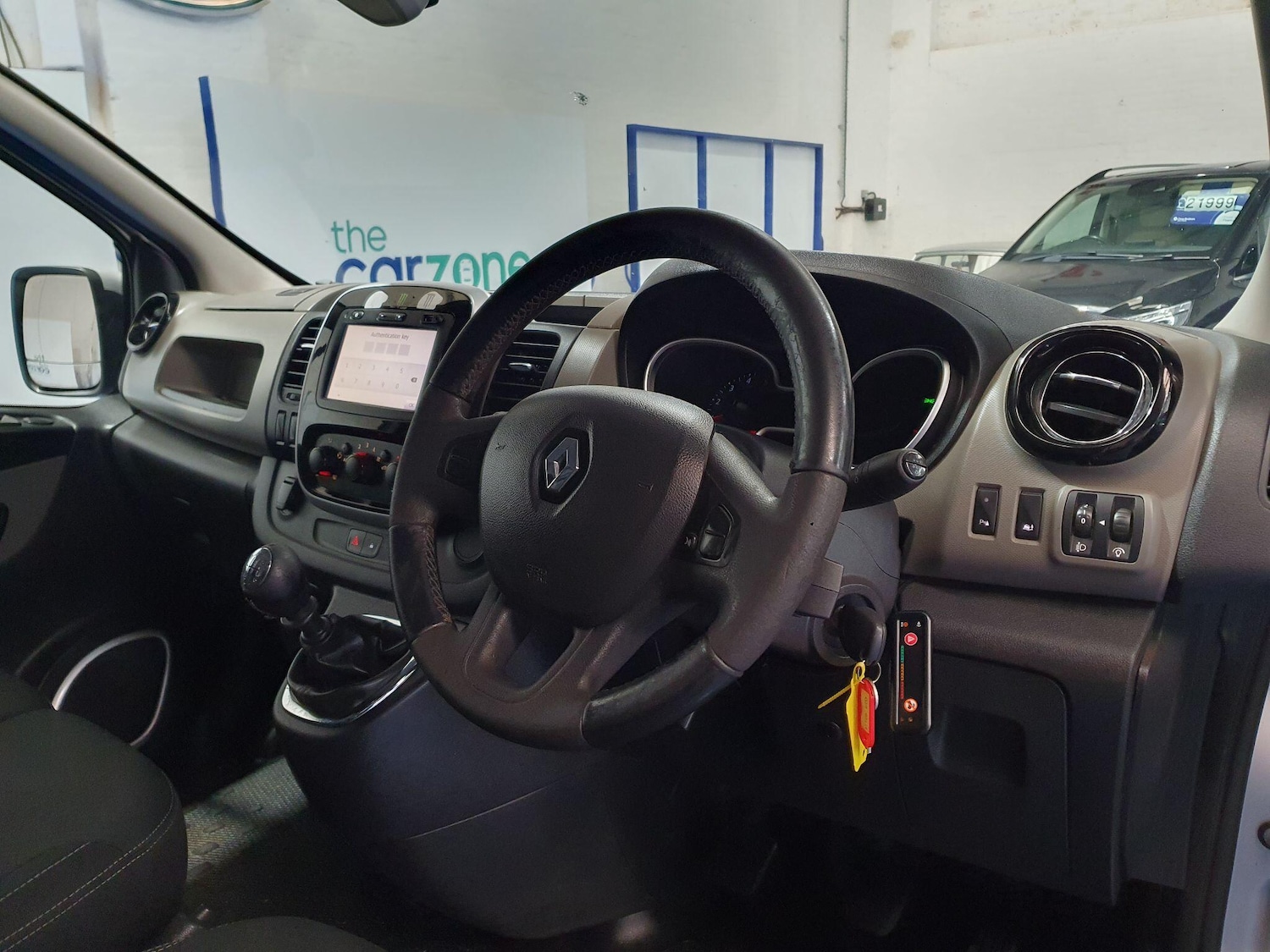 Used Renault Trafic 2018 for sale - 76727625: Photo 10