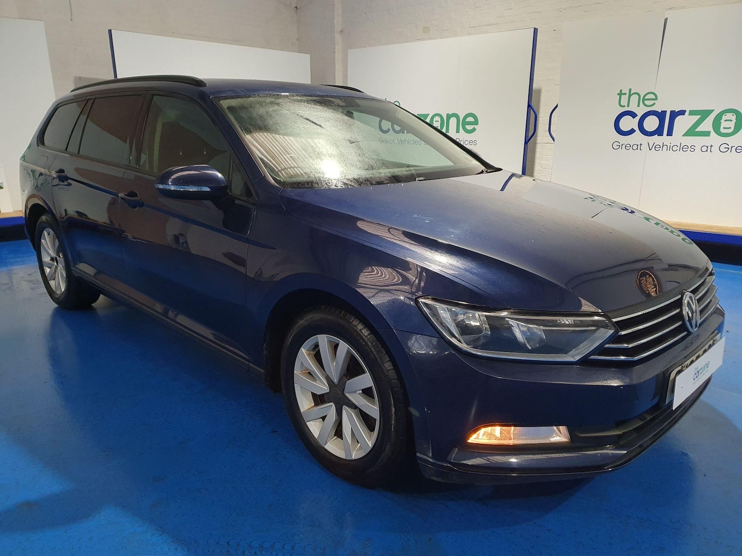 Used Volkswagen Passat 2015 for sale - 76898967: Photo 1