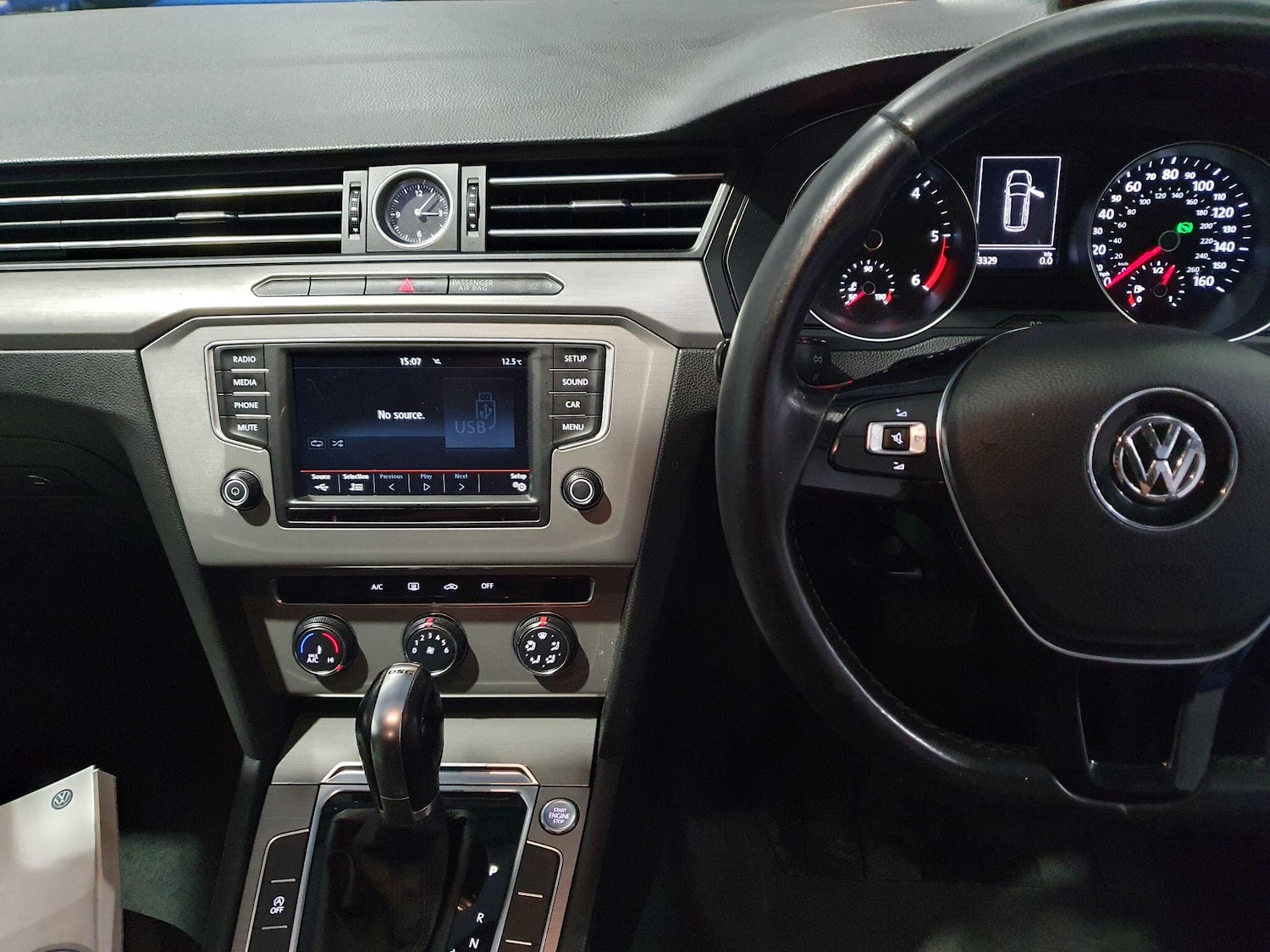 Used Volkswagen Passat 2015 for sale - 76898967: Photo 14