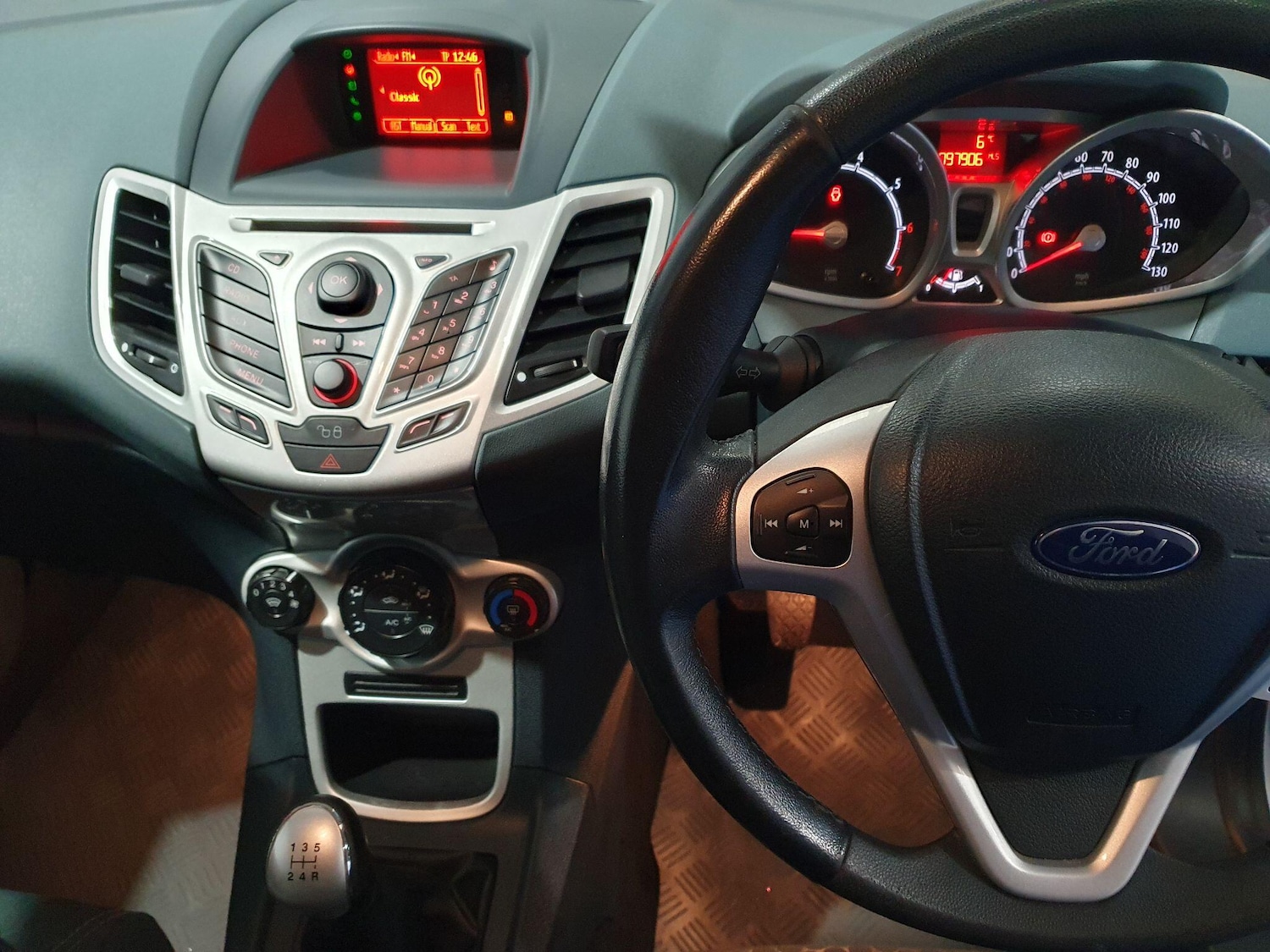 Used Ford Fiesta 2011 for sale - 77439994: Photo 12