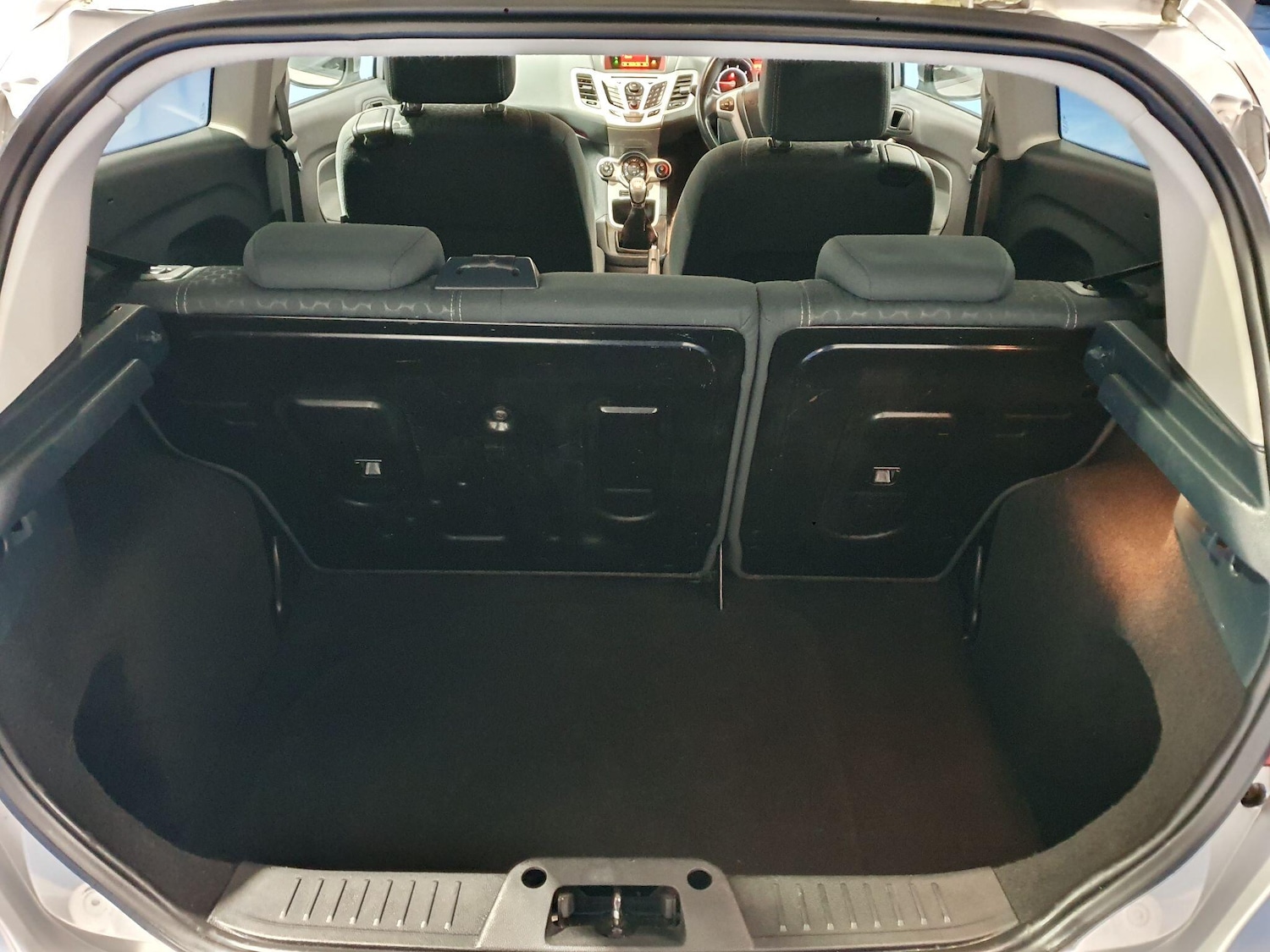 Used Ford Fiesta 2011 for sale - 77439994: Photo 6