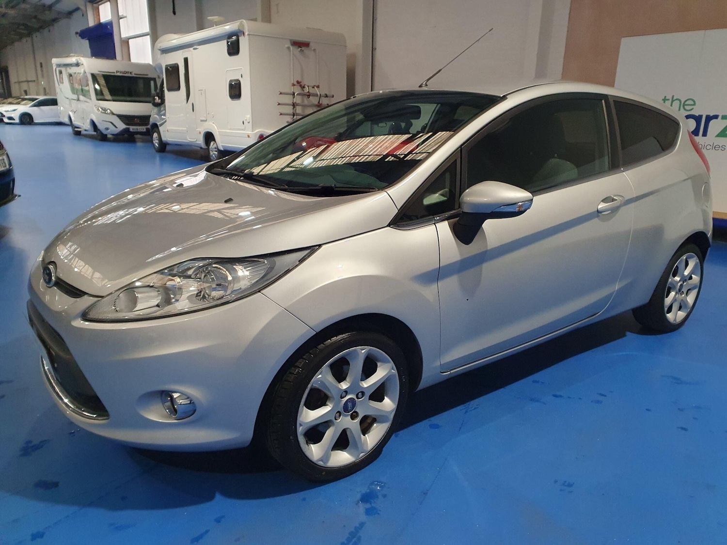 Used Ford Fiesta 2011 for sale - 77439994: Photo 9