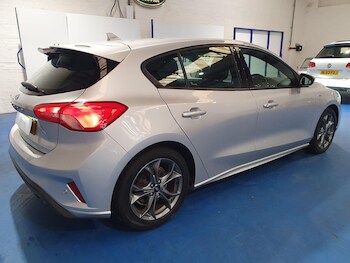 Used Ford Focus 2020 for sale - 77330952: Photo