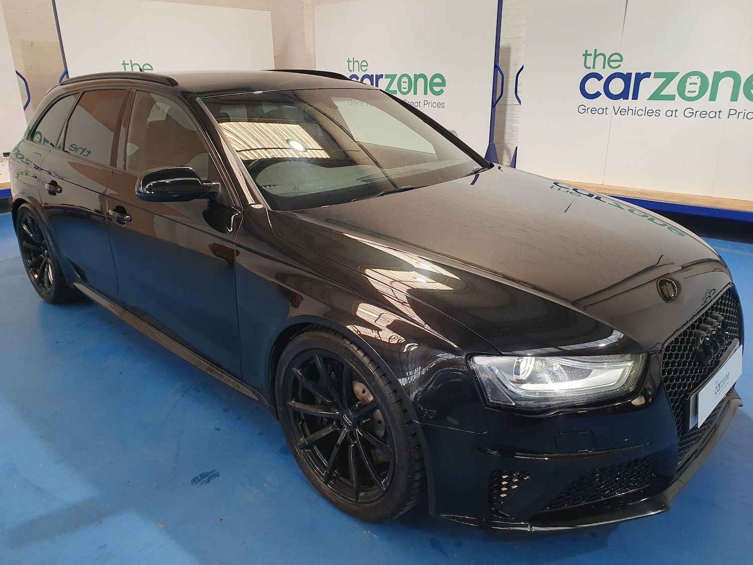 Used Audi RS4 2014 for sale - 76689697: Photo 1