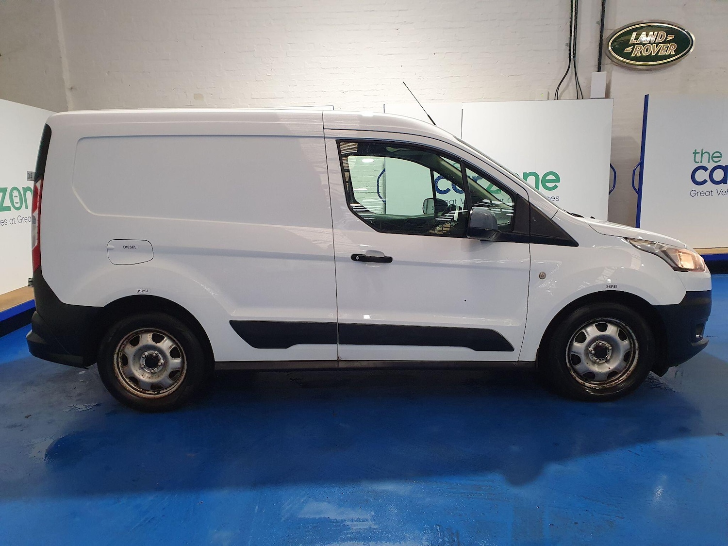 Used Ford Transit Connect 2020 for sale - 77190842: Photo 2