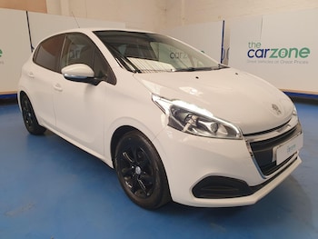 Used Peugeot 208 2018 for sale - 78516361: Photo