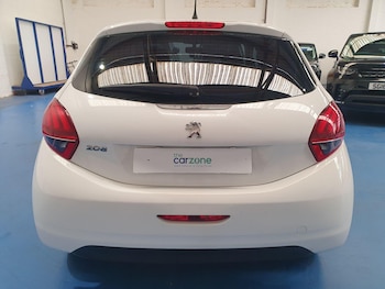 Used Peugeot 208 2018 for sale - 78516361: Photo