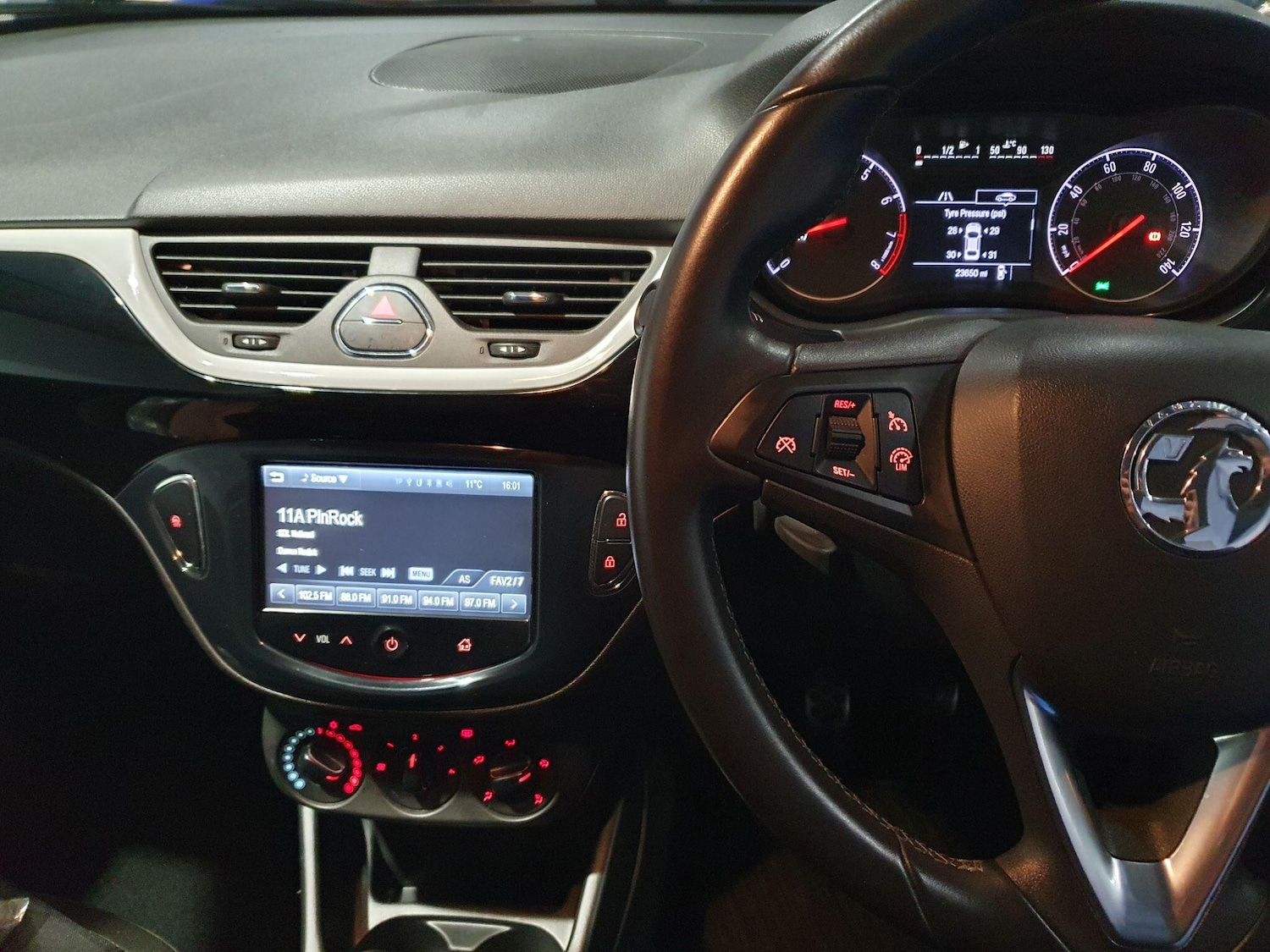 Used Vauxhall Corsa 2016 for sale - 76781375: Photo 13