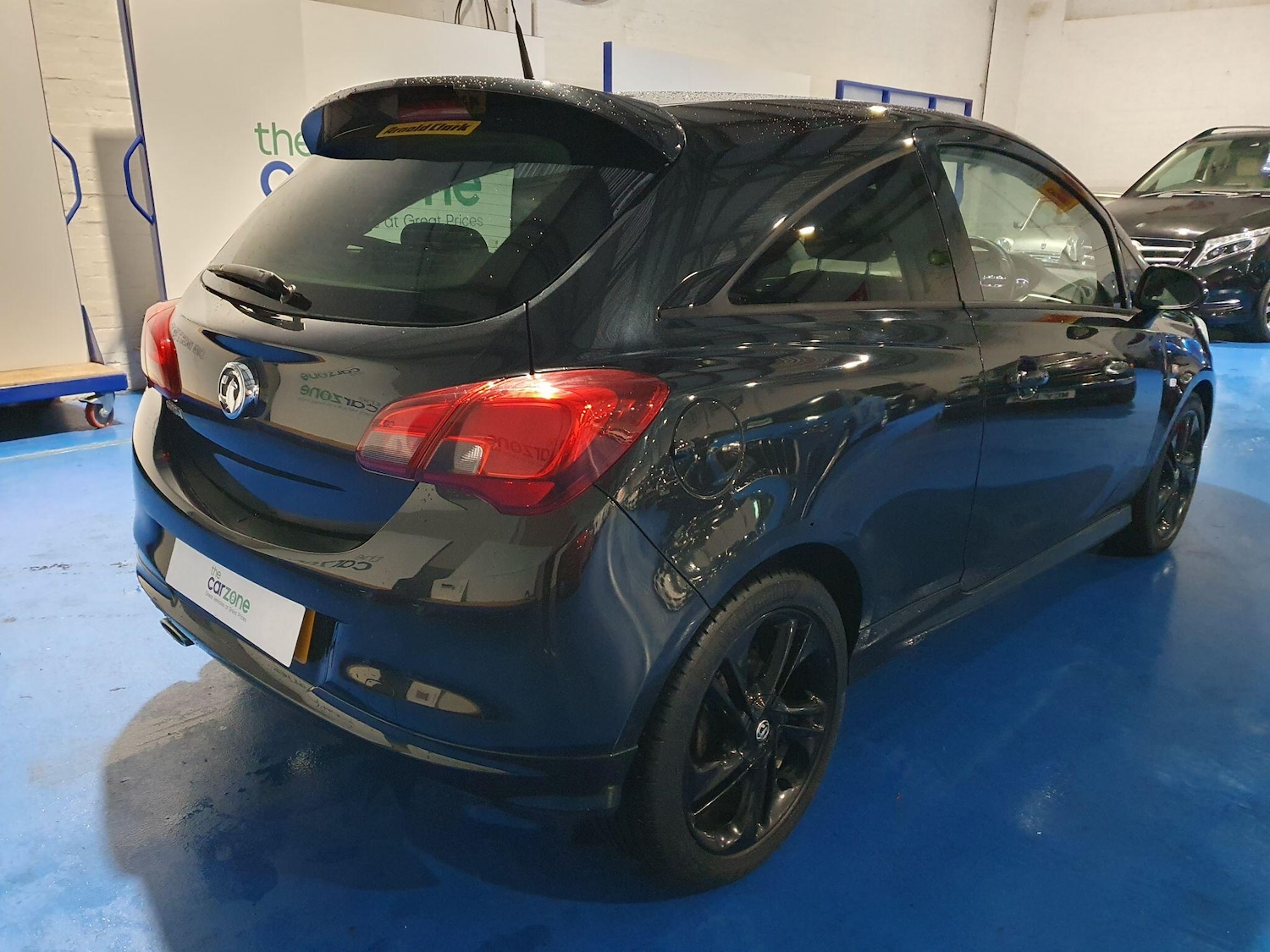 Used Vauxhall Corsa 2016 for sale - 76781375: Photo 3