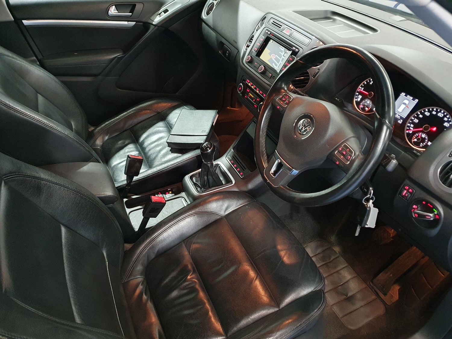 Used Volkswagen Tiguan 2013 for sale - 77892609: Photo 11