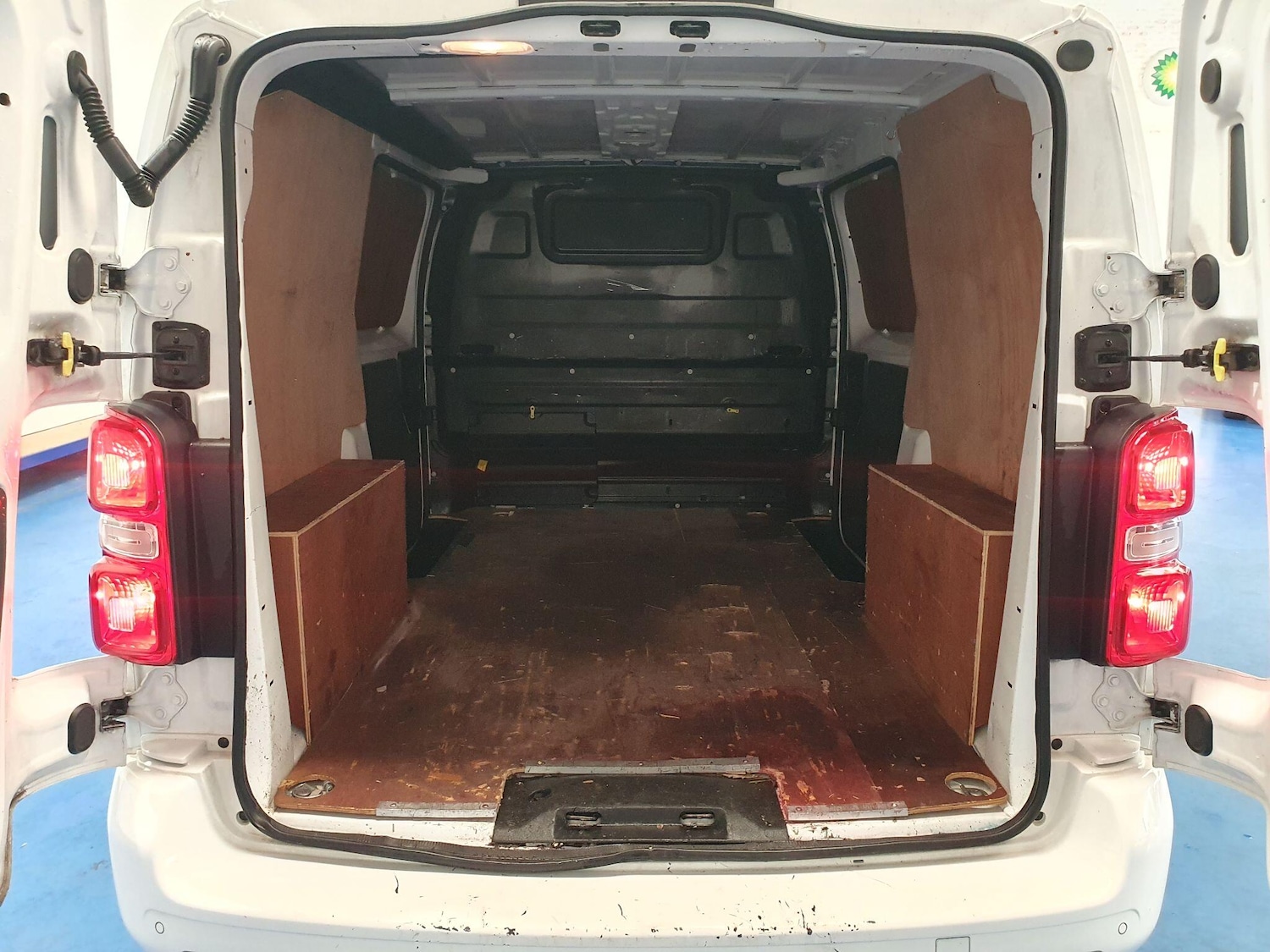 Used Vauxhall Vivaro 2019 for sale - 76360909: Photo 15