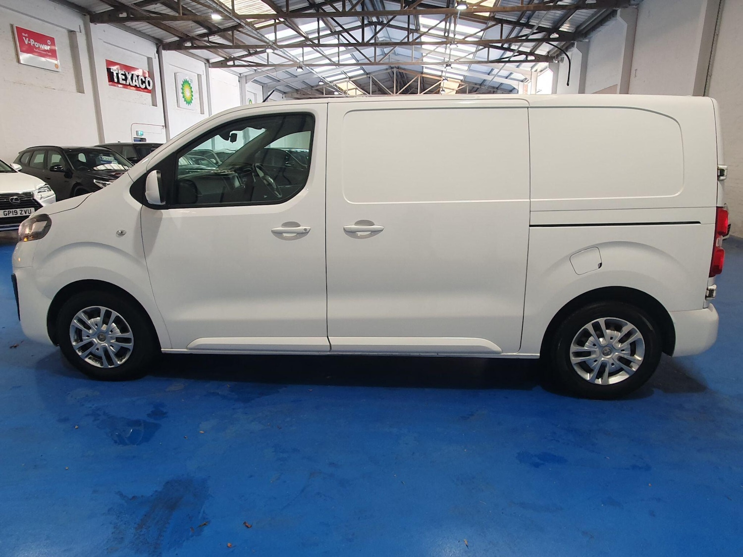 Used Vauxhall Vivaro 2019 for sale - 76360909: Photo 6
