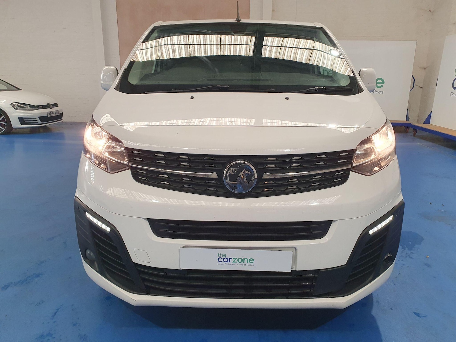Used Vauxhall Vivaro 2019 for sale - 76360909: Photo 8