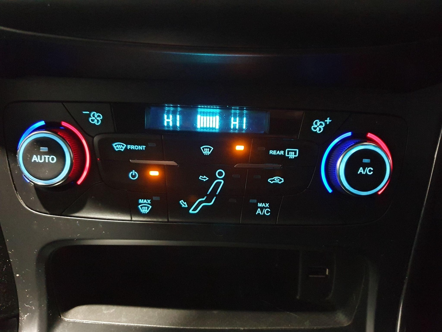 Used Ford Focus 2016 for sale - 77057364: Photo 13