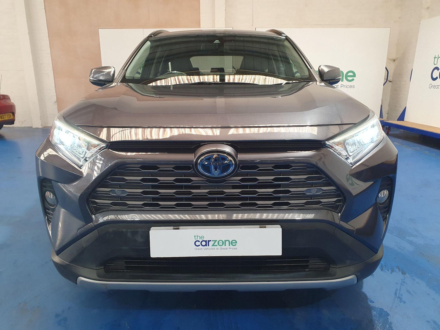 Used Toyota RAV4 2021 for sale - 76823624: Photo 11