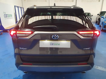 Used Toyota RAV4 2021 for sale - 76823624: Photo