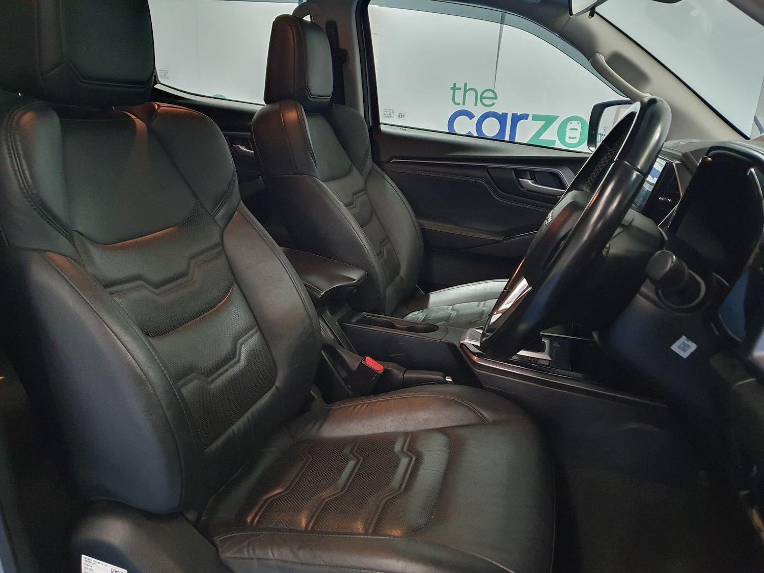 Used Isuzu D-Max 2023 for sale - 77624932: Photo 10