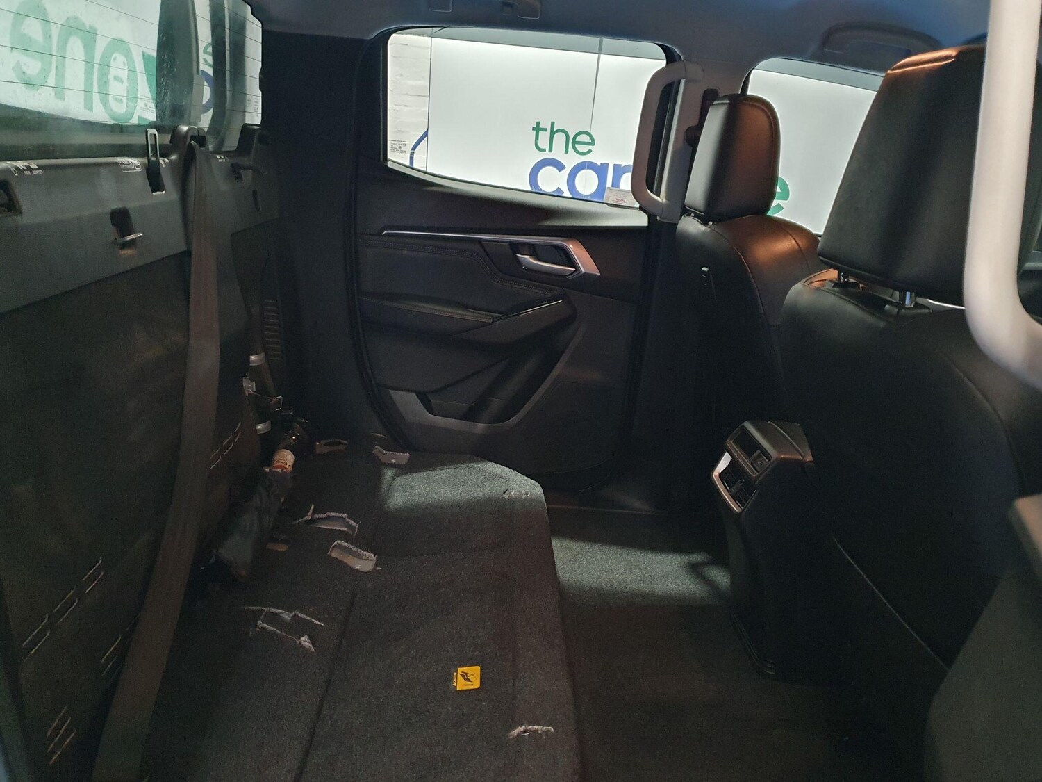 Used Isuzu D-Max 2023 for sale - 77624932: Photo 18