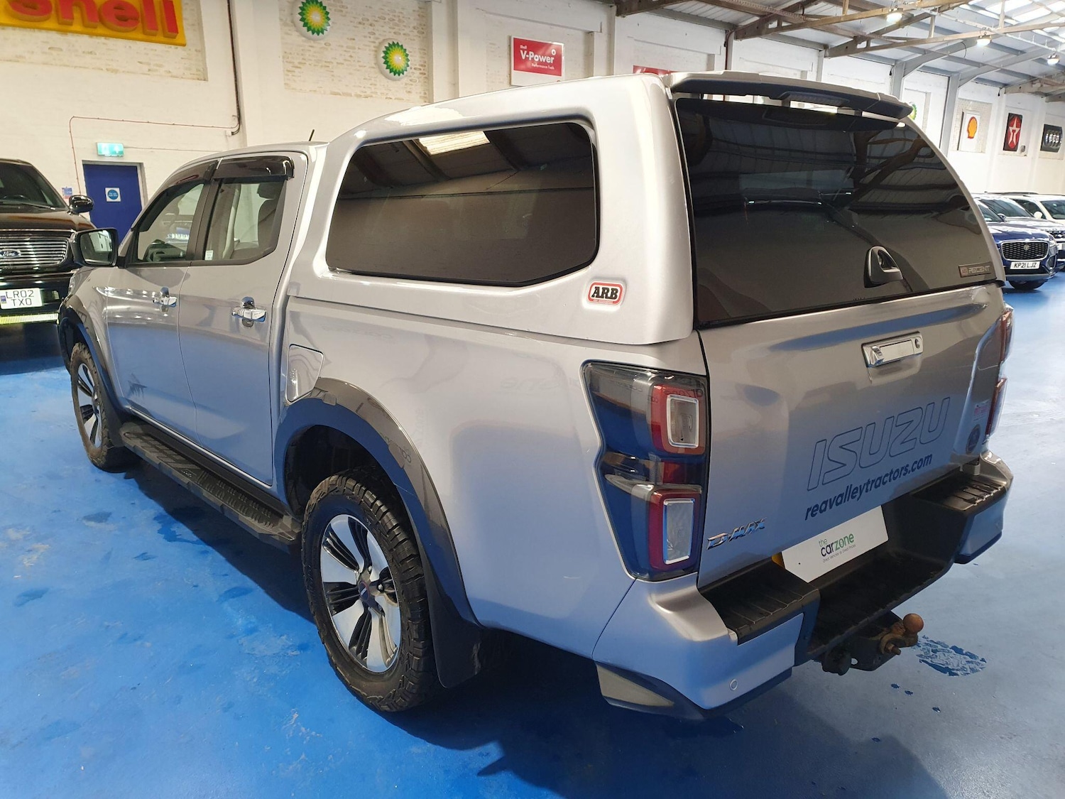Used Isuzu D-Max 2023 for sale - 77624932: Photo 5