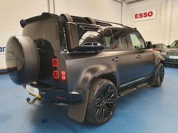 Used Land Rover Defender 110 2022 for sale - 79201387: Photo