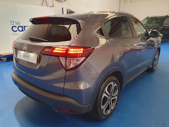 Used Honda HR-V 2015 for sale - 76458083: Photo