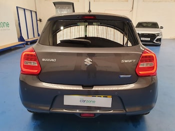 Used Suzuki Swift 2020 for sale - 75646517: Photo
