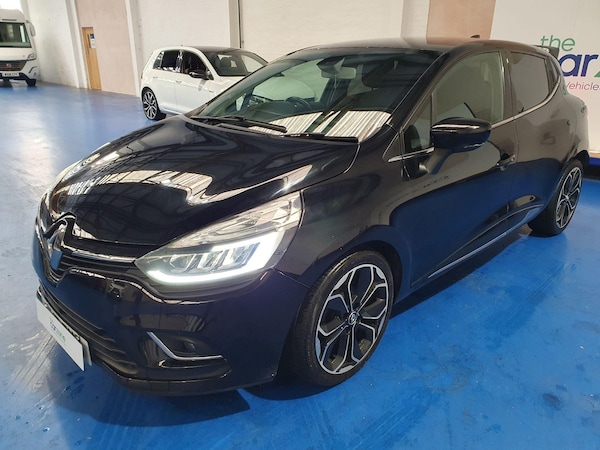 Used Renault Clio 2017 for sale - 76327135: Photo 7