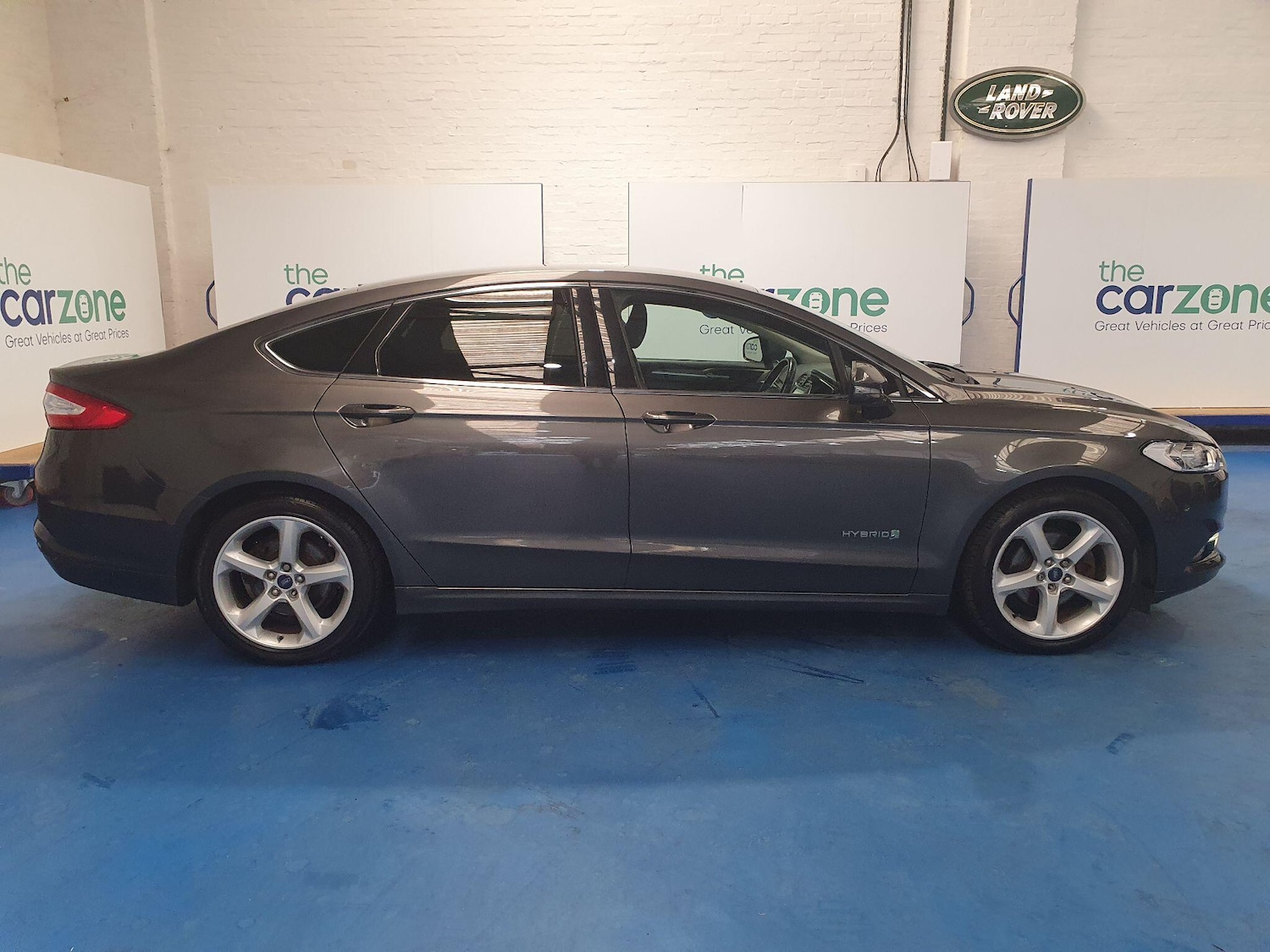 Used Ford Mondeo 2018 for sale - 77892347: Photo 2