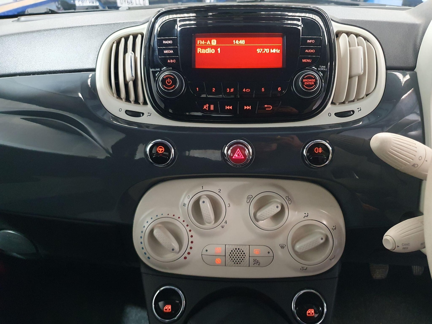 Used Fiat 500 2018 for sale - 76499073: Photo 11