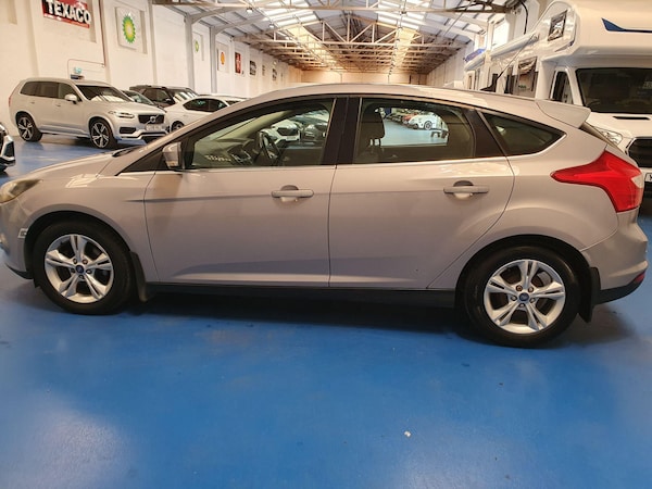 Used Ford Focus 2011 for sale - 75430669: Photo 6