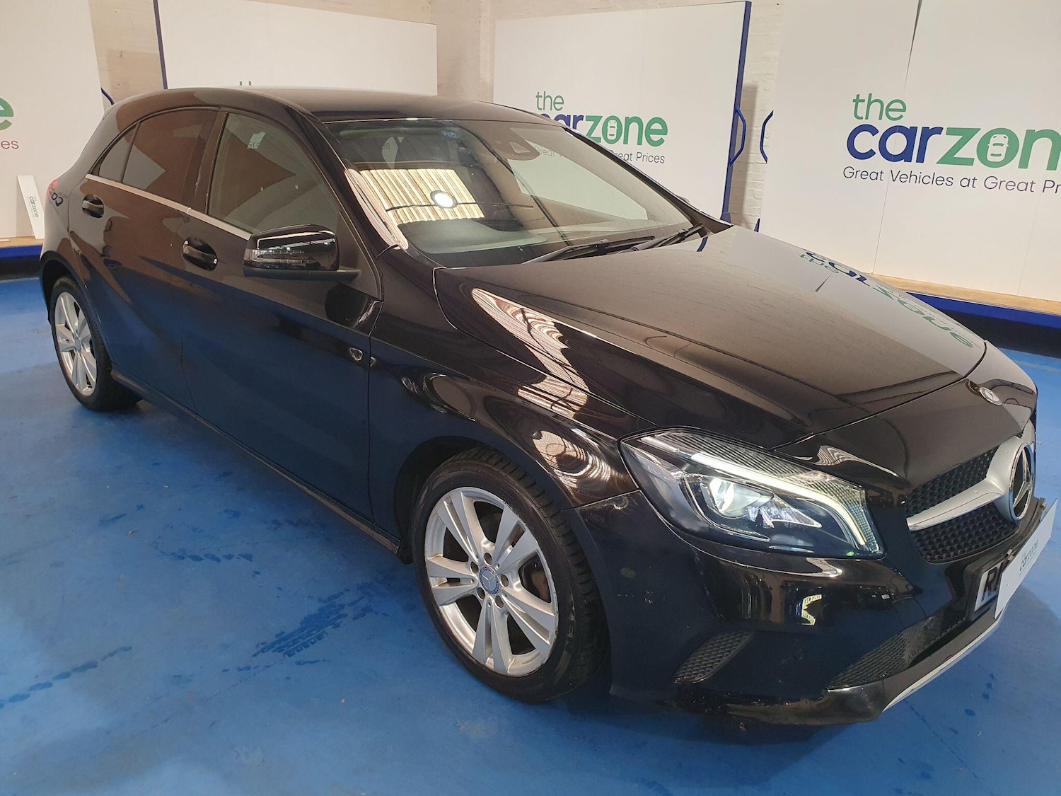 Used Mercedes-Benz A-Class 2016 for sale - 76619780: Photo 1