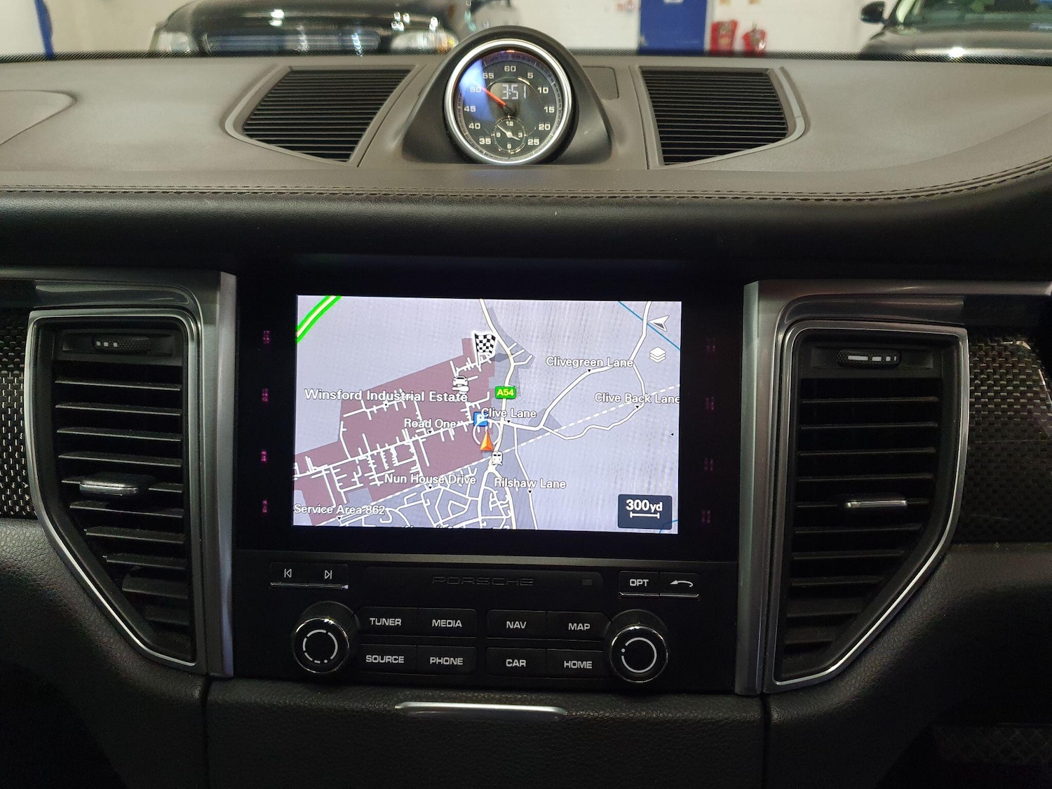 Used Porsche Macan 2017 for sale - 78033641: Photo 16