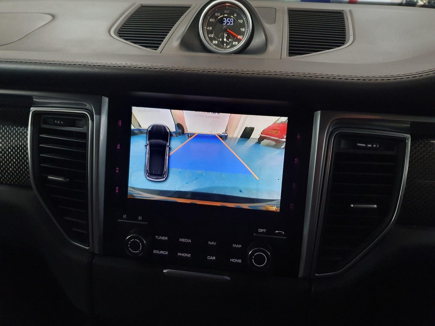 Used Porsche Macan 2017 for sale - 78033641: Photo 17