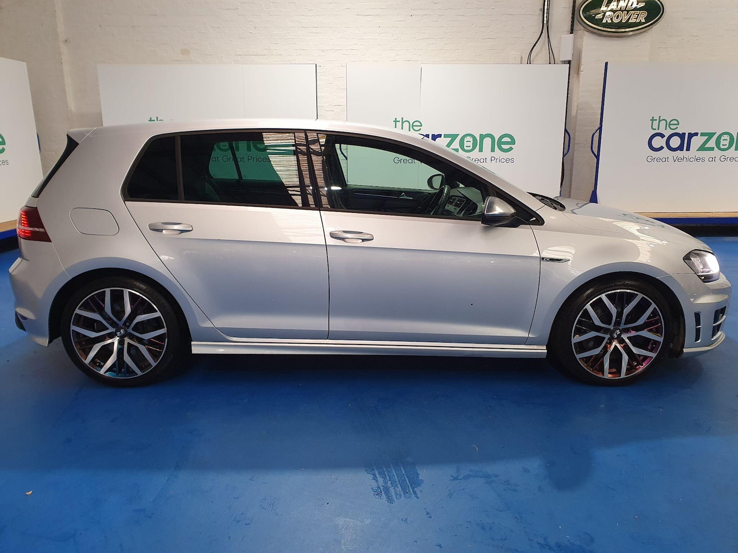 Used Volkswagen Golf 2015 for sale - 76484862: Photo 2