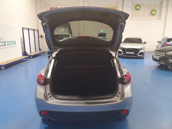 Used Mazda Mazda3 2016 for sale - 75477678: Photo 5