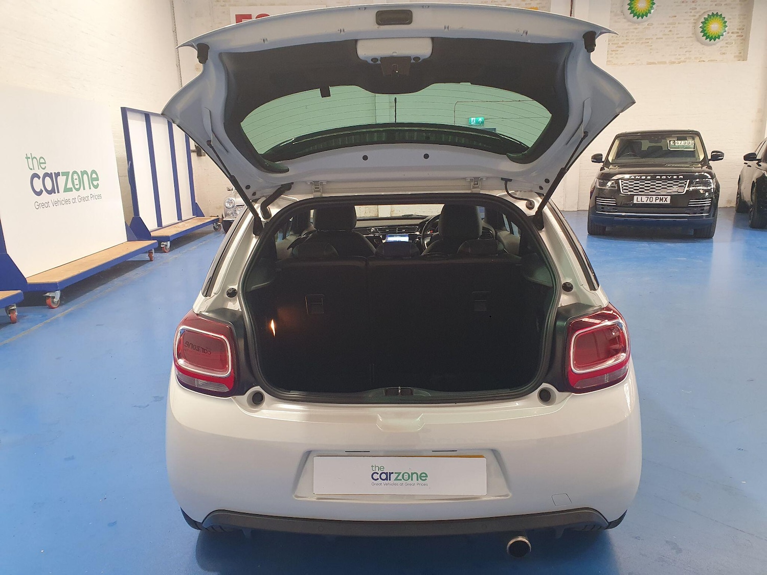 Vehicle 14