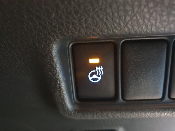 Used Toyota C-HR 2022 for sale - 75707828: Photo 18