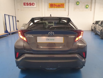 Used Toyota C-HR 2022 for sale - 75707828: Photo