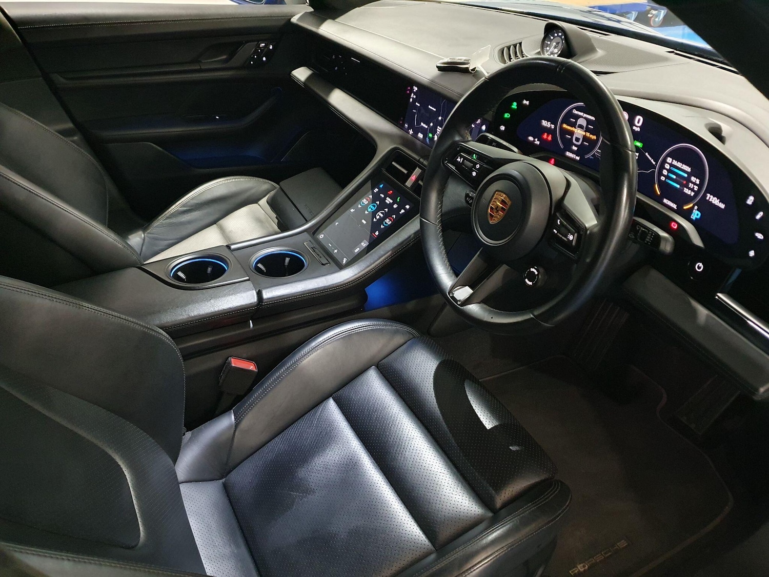 Used Porsche Taycan 2020 for sale - 77696296: Photo 12