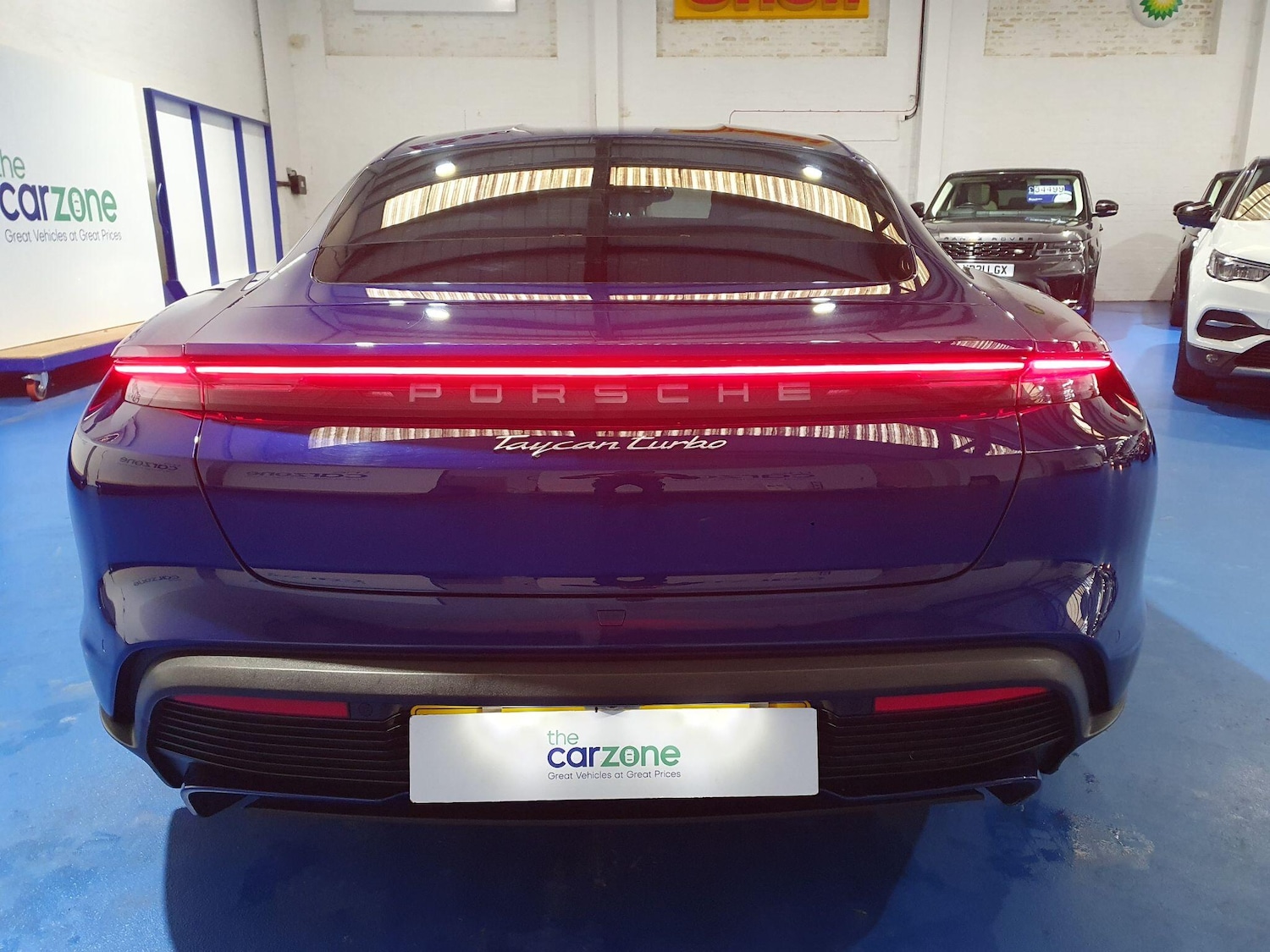Used Porsche Taycan 2020 for sale - 77696296: Photo 4