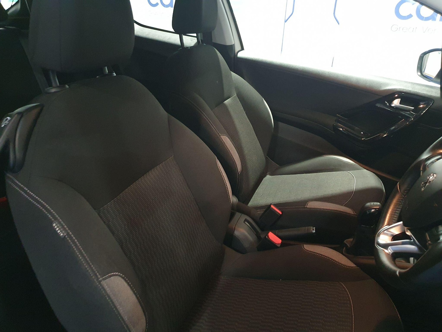 Used Peugeot 208 for sale - 77768266: Photo 9