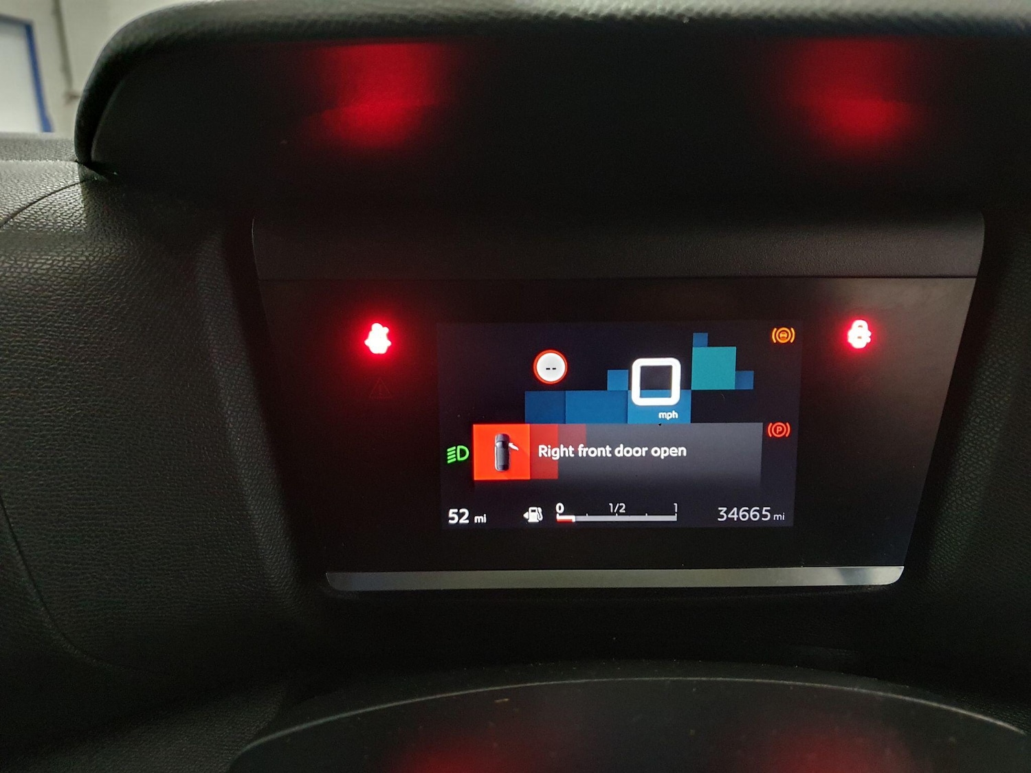 Used Citroen C4 2021 for sale - 77344100: Photo 12