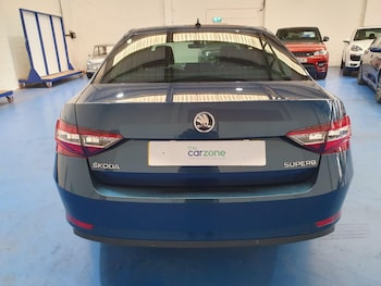 Used Skoda Superb 2017 for sale - 79388311: Photo