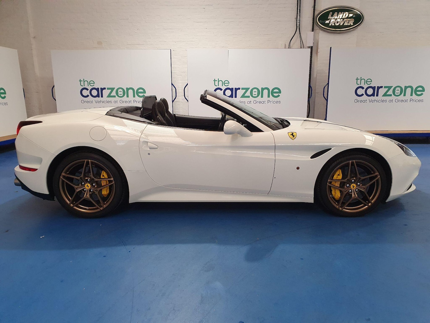 Used Ferrari California 2016 for sale - 76108382: Photo 2