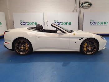 Used Ferrari California 2016 for sale - 76108382: Photo