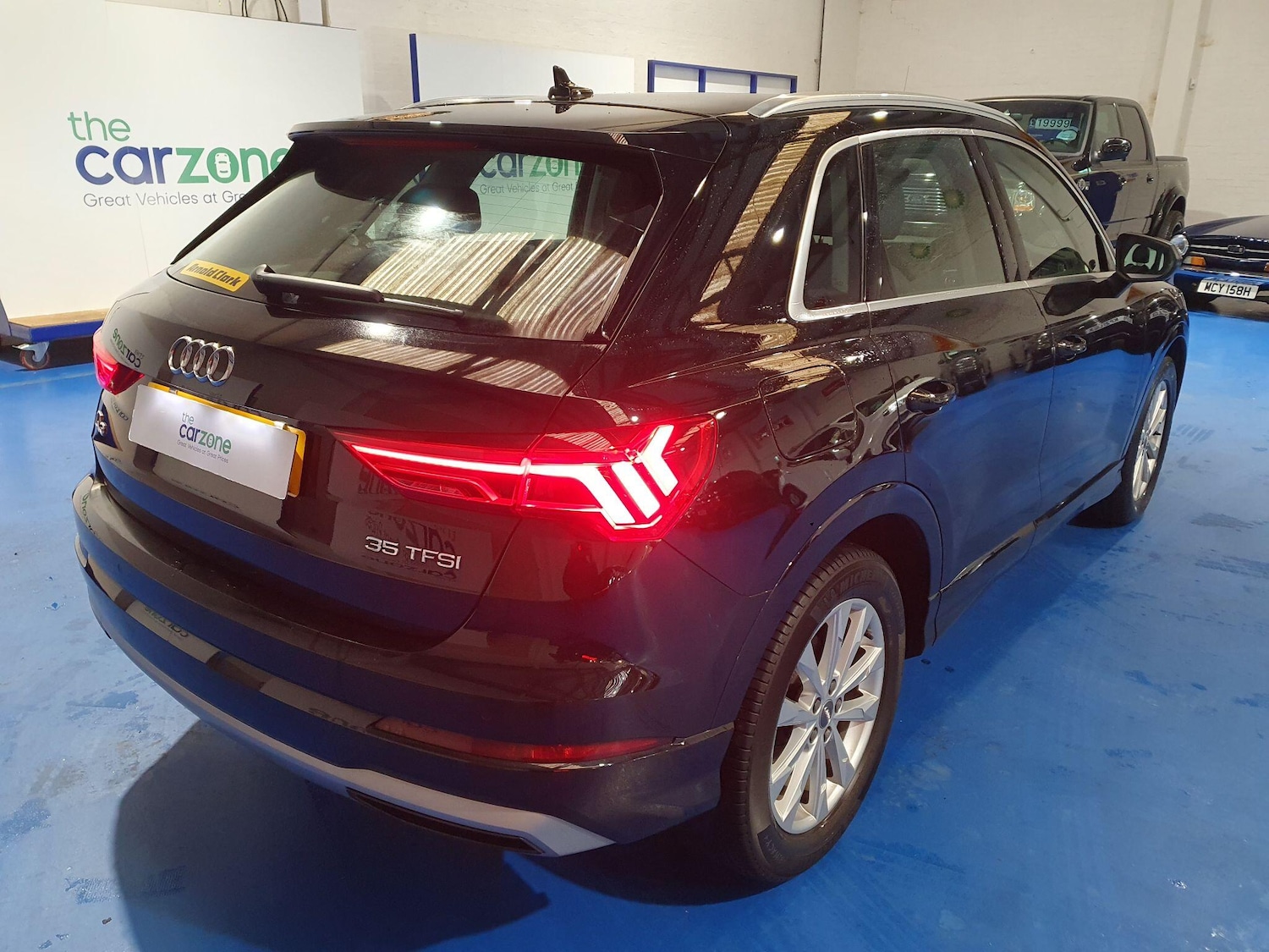 Used Audi Q3 2019 for sale - 77969936: Photo 3